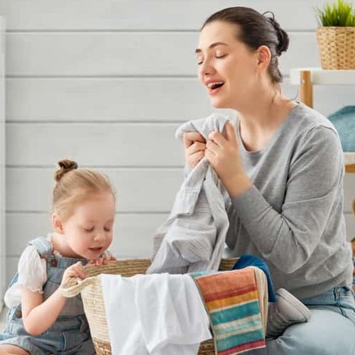 لباس نوزادان را چگونه بشوییم؟
